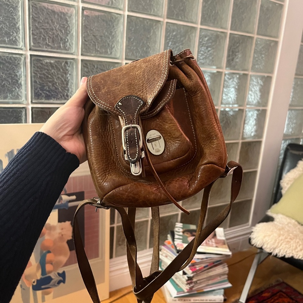 ROOTS vintage Leather Mini Backpack - Picture 2 of 5
